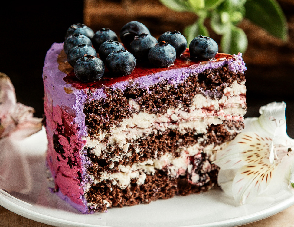 Image of a blueberry cake